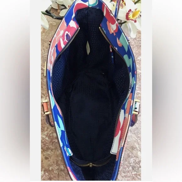 kate spade Jules Newbury Lane Cherry Floral Printed Vinyl Tote **NEW WITH TAGS** - Picture 5 of 12